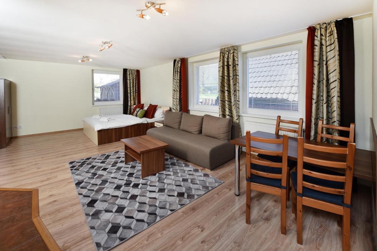 Aplend Vila Julia Vysoke Tatry Exterior photo